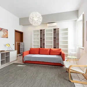 https://casa-annalia.emilia-romagnahotels.net