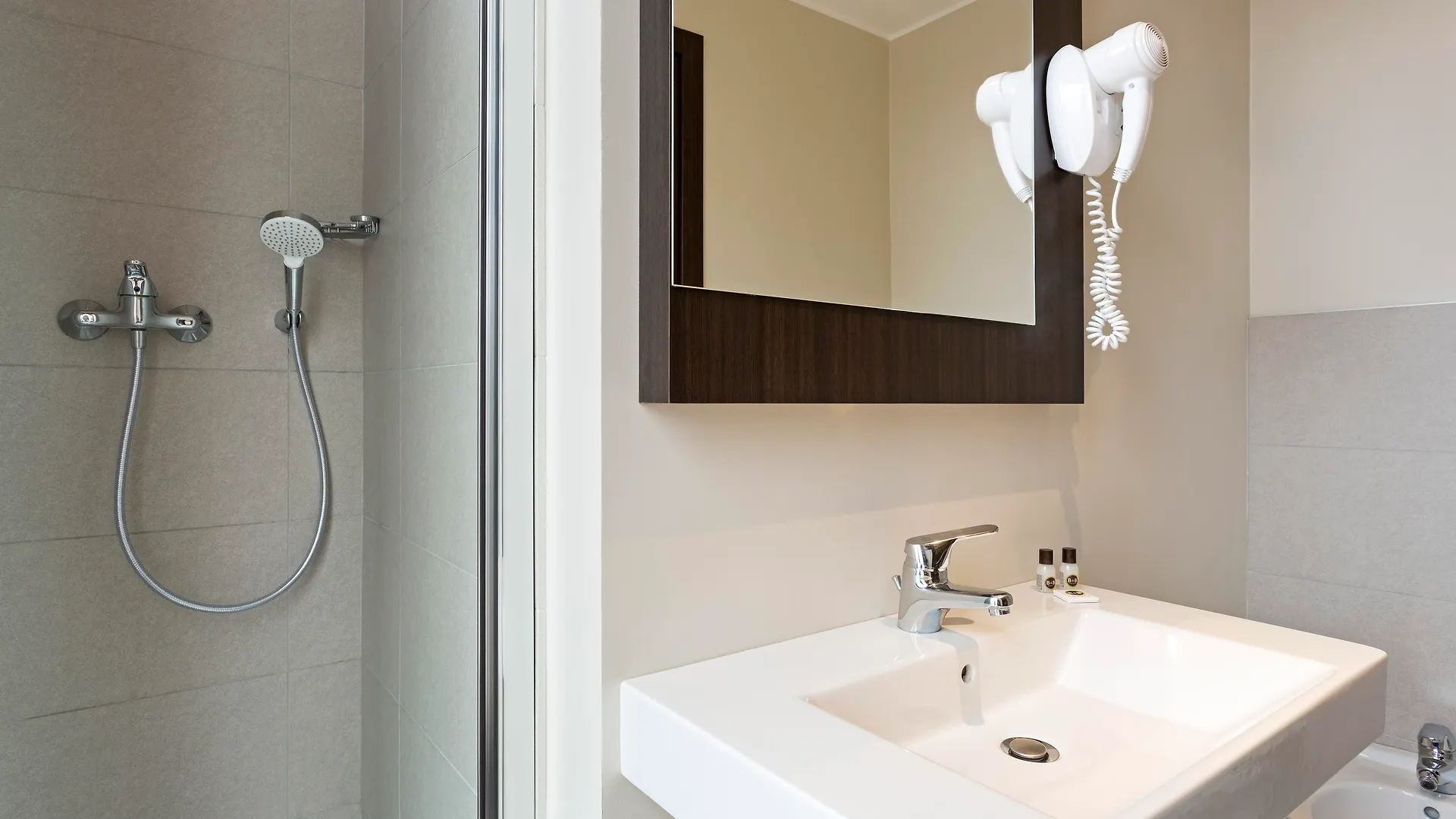 B&B Hotel Milano Sant'Ambrogio Милан