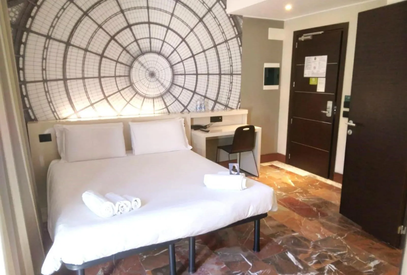 B&B Hotel Milano Sant'Ambrogio Италия